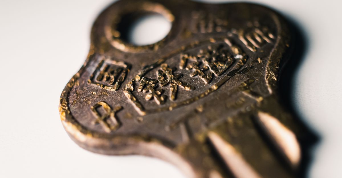 Restricted-Key Locks a Hardware Store Can't Duplicate — Garden City Locksmith Services