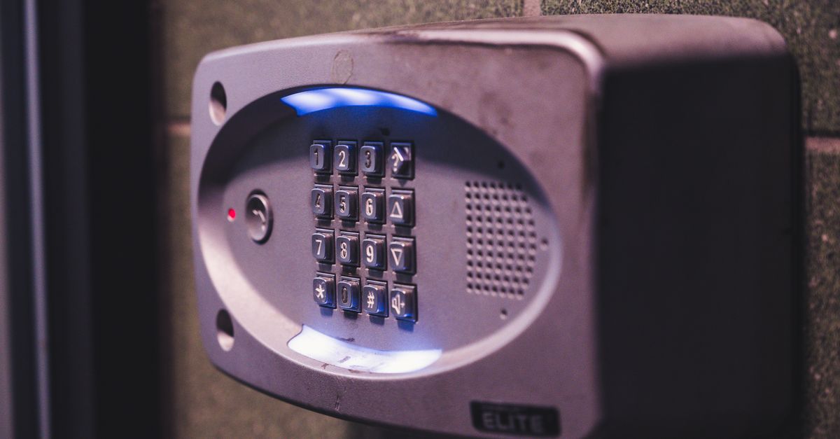 Commercial Locksmith Services for Every Business Entry Scenario — Garden City Locksmith Services