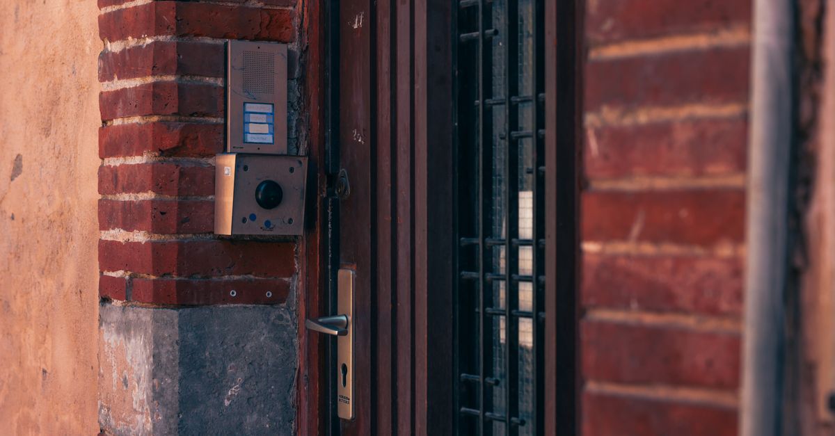 Deadbolt Installation for Exterior Doors — What the Job Actually Involves — Garden City Locksmith Services